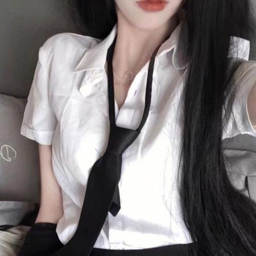 女高音们